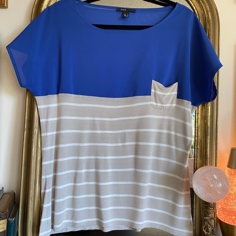 NWOT Mango Casual Women’s T-Shirt Blue and Grey with Stripes Size XL